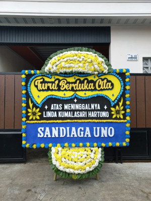 Papan Bunga Duka di Selabatu